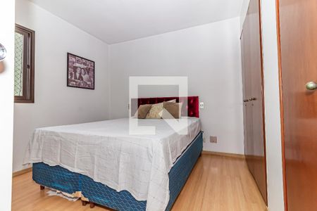 Apartamento à venda com 105m², 4 quartos e 2 vagasSuíte