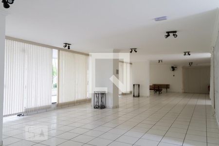 Apartamento à venda com 105m², 4 quartos e 2 vagasSalão de Festas