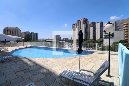 Apartamento à venda com 105m², 3 quartos e 2 vagasÁrea comum - Piscina