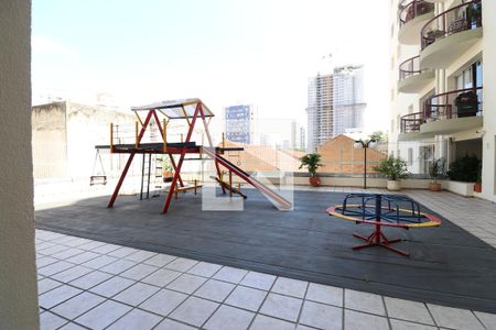 Apartamento à venda com 105m², 3 quartos e 2 vagasÁrea comum - Playground