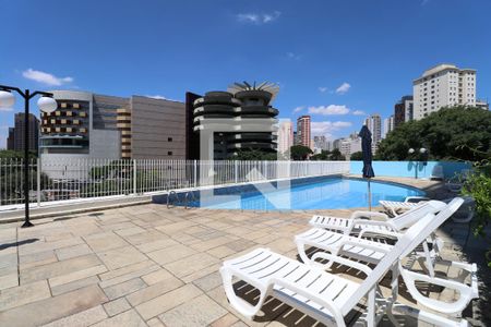 Apartamento à venda com 105m², 3 quartos e 2 vagasÁrea comum - Piscina