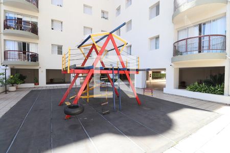 Apartamento à venda com 105m², 3 quartos e 2 vagasÁrea comum - Playground