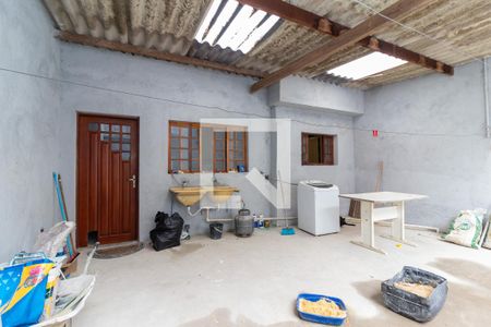 Casa à venda com 150m², 2 quartos e 3 vagasÁrea de Serviço / Quintal