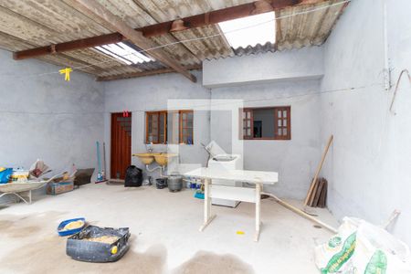 Casa à venda com 150m², 2 quartos e 3 vagasÁrea de Serviço / Quintal