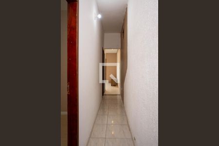 Corredor de casa para alugar com 2 quartos, 70m² em Parque Flamengo, Guarulhos