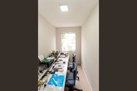 Casa à venda com 280m², 4 quartos e 2 vagasQuarto 2 - Escritório 