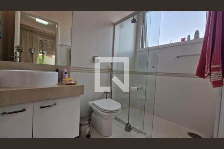 Casa à venda com 347m², 3 quartos e 2 vagas