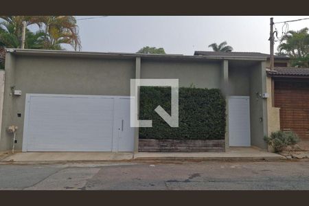 Casa à venda com 347m², 3 quartos e 2 vagas