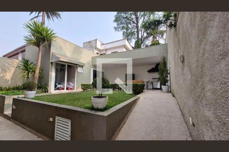 Casa à venda com 347m², 3 quartos e 2 vagas