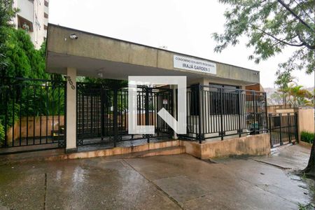 Apartamento à venda com 48m², 2 quartos e 1 vaga Apartamento à venda com 48m², 2 quartos e 1 vagaFachada