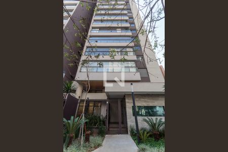 Apartamento à venda com 153m², 2 quartos e 2 vagas Apartamento à venda com 153m², 2 quartos e 2 vagasFachada