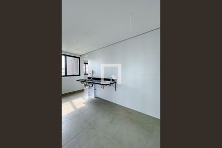 Apartamento à venda com 154m², 3 quartos e 2 vagasCozinha