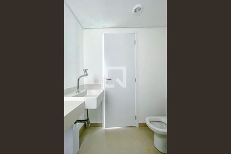 Apartamento à venda com 324m², 3 quartos e 2 vagasBanheiro da Suíte 2