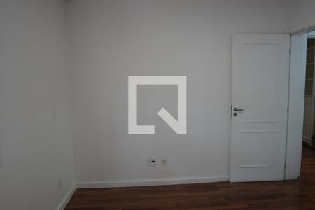 Apartamento à venda com 180m², 4 quartos e 3 vagasSuite 