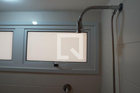 Apartamento à venda com 180m², 4 quartos e 3 vagasBanheiro da Suite 2 