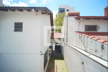 Casa à venda com 200m², 3 quartos e 4 vagasTerraço - Vista
