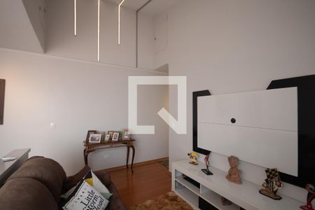 Casa à venda com 319m², 7 quartos e 5 vagas Casa à venda com 319m², 7 quartos e 5 vagasSala 2