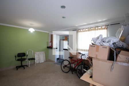 Casa à venda com 319m², 7 quartos e 5 vagas Casa à venda com 319m², 7 quartos e 5 vagasSala 4