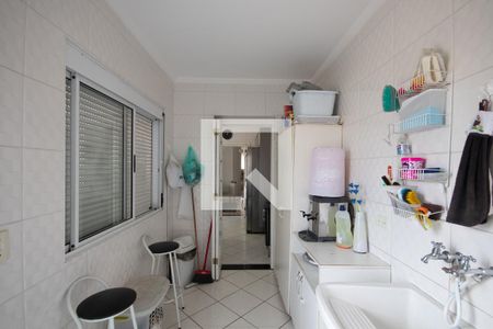 Casa à venda com 319m², 7 quartos e 5 vagas Casa à venda com 319m², 7 quartos e 5 vagasÁrea de Serviço