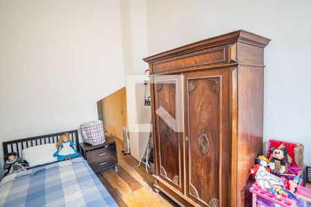 Casa para alugar com 300m², 4 quartos e 6 vagas Casa para alugar com 300m², 4 quartos e 6 vagasQuarto 1