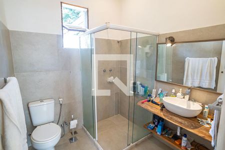 Casa para alugar com 300m², 4 quartos e 6 vagas Casa para alugar com 300m², 4 quartos e 6 vagasBanheiro casa 2