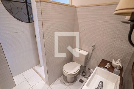 Casa para alugar com 300m², 4 quartos e 6 vagas Casa para alugar com 300m², 4 quartos e 6 vagasLavabo