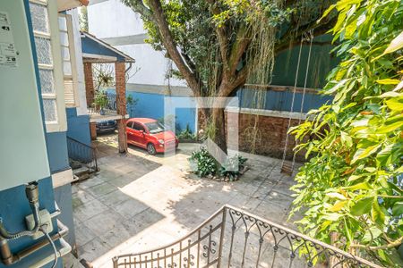 Casa para alugar com 300m², 4 quartos e 6 vagas Casa para alugar com 300m², 4 quartos e 6 vagasÁrea Externa