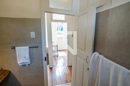 Casa para alugar com 300m², 4 quartos e 6 vagas Casa para alugar com 300m², 4 quartos e 6 vagasBanheiro casa 2