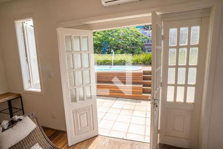 Casa para alugar com 300m², 4 quartos e 6 vagas Casa para alugar com 300m², 4 quartos e 6 vagasQuarto 3