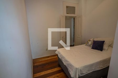 Casa para alugar com 300m², 4 quartos e 6 vagas Casa para alugar com 300m², 4 quartos e 6 vagasQuarto 2