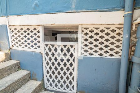 Casa para alugar com 300m², 4 quartos e 6 vagas Casa para alugar com 300m², 4 quartos e 6 vagasÁrea Externa