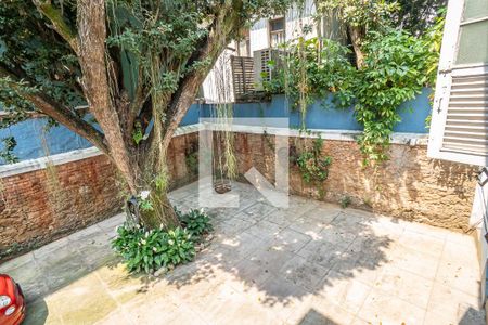 Casa para alugar com 300m², 4 quartos e 6 vagas Casa para alugar com 300m², 4 quartos e 6 vagasQuarto 2