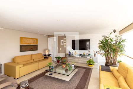 Apartamento para alugar com 220m², 3 quartos e 2 vagas Apartamento para alugar com 220m², 3 quartos e 2 vagasSala 2