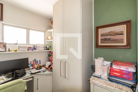 Apartamento para alugar com 220m², 3 quartos e 2 vagas Apartamento para alugar com 220m², 3 quartos e 2 vagasEscritório