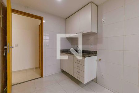 Apartamento à venda com 85m², 3 quartos e 2 vagasCozinha