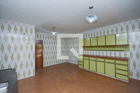 Casa à venda com 472m², 3 quartos e 4 vagasCozinha 2