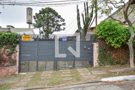 Casa à venda com 472m², 3 quartos e 4 vagasFachada