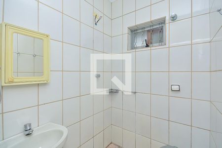 Casa à venda com 472m², 3 quartos e 4 vagasBanheiro 2