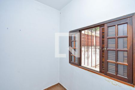Casa à venda com 472m², 3 quartos e 4 vagasQuarto 2