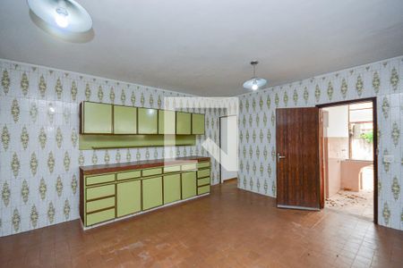 Casa à venda com 472m², 3 quartos e 4 vagasCozinha 2