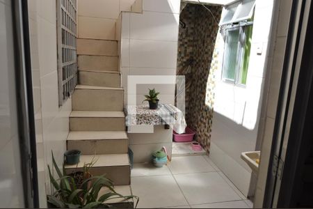 Casa à venda com 108m², 3 quartos e 1 vagaCorredor