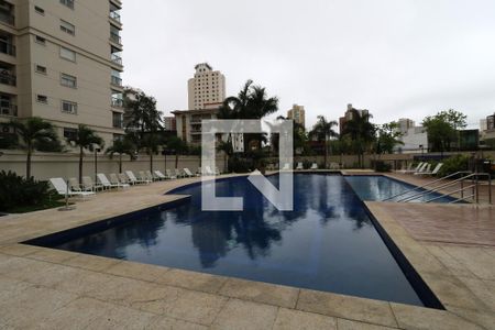 Apartamento à venda com 201m², 3 quartos e 3 vagasÁrea Comum - Piscina