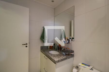 Apartamento à venda com 201m², 3 quartos e 3 vagasBanheiro da Suíte 1