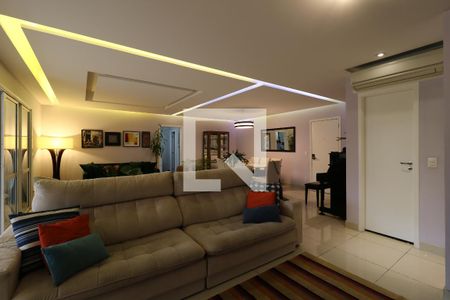 Apartamento à venda com 201m², 3 quartos e 3 vagasSala