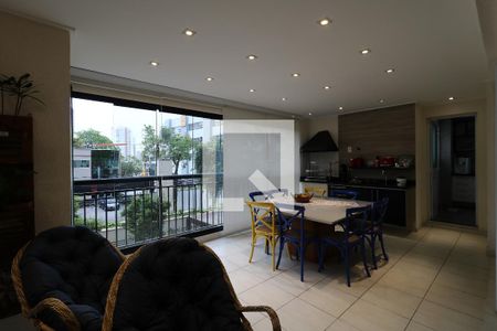 Apartamento à venda com 201m², 3 quartos e 3 vagasVaranda Gourmet