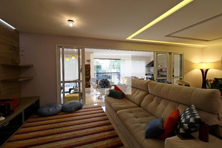 Apartamento à venda com 201m², 3 quartos e 3 vagasSala