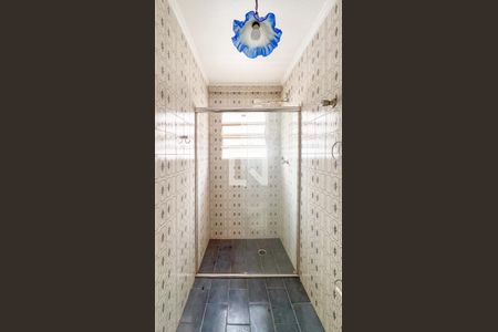 Banheiro de apartamento para alugar com 1 quarto, 50m² em Aclimação, São Paulo