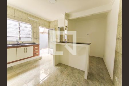Sala/Cozinha de casa para alugar com 1 quarto, 44m² em Jardim Matarazzo, São Paulo