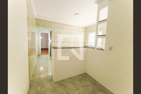 Sala/Cozinha de casa para alugar com 1 quarto, 44m² em Jardim Matarazzo, São Paulo