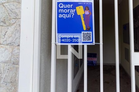 Casa de condomínio à venda com 112m², 2 quartos e 2 vagas Casa de condomínio à venda com 112m², 2 quartos e 2 vagasPlaquinha